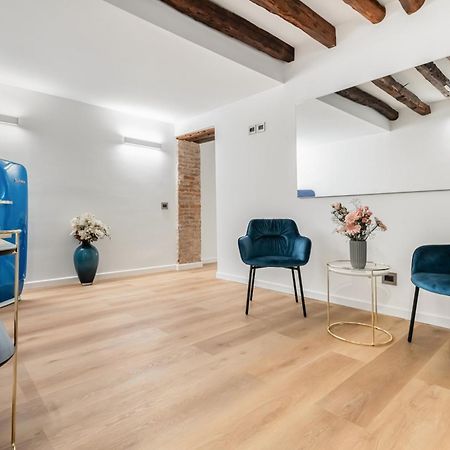 Piazza Indipendenza Loft & Rooms Palermo Exterior photo