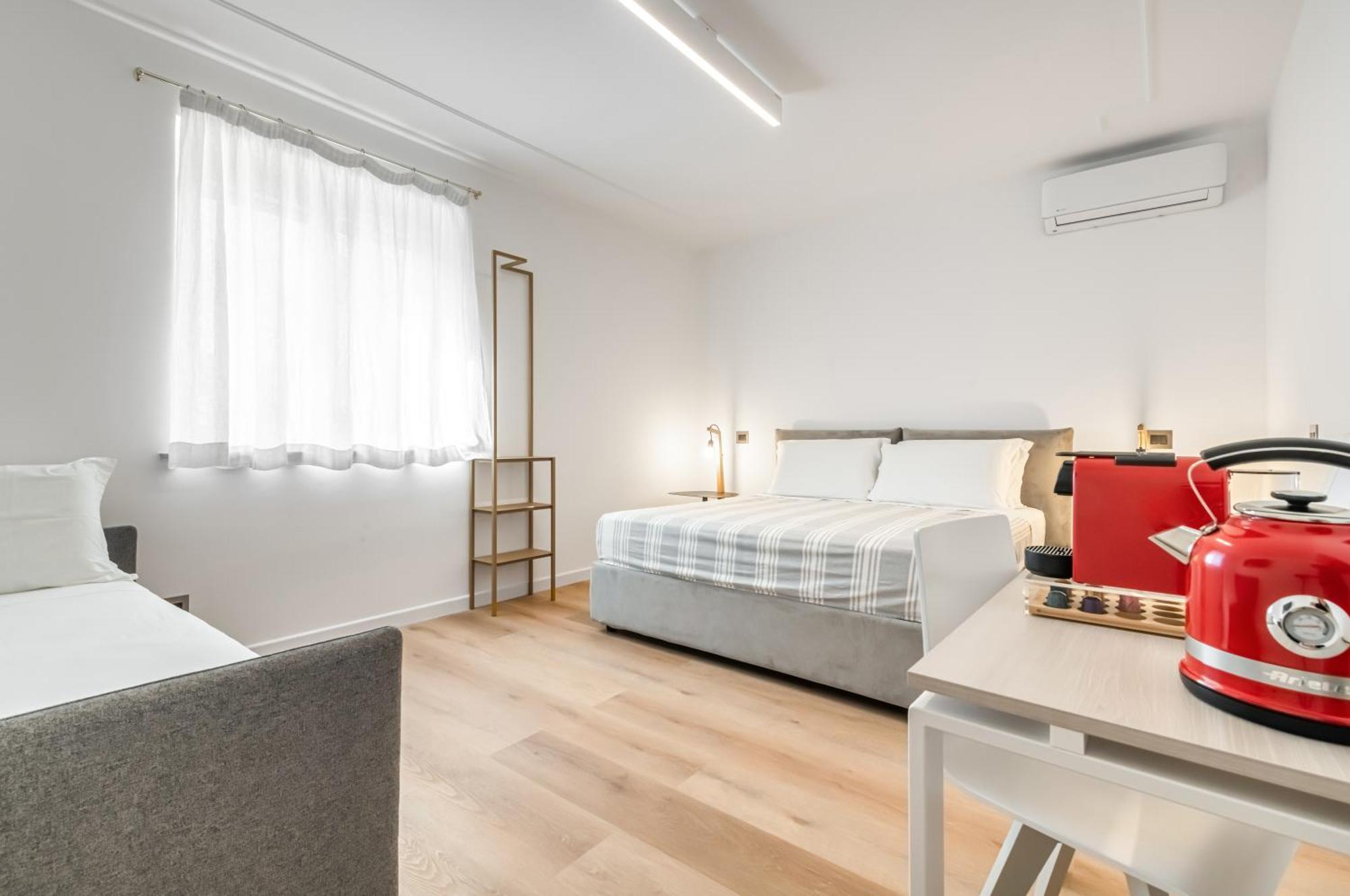 Piazza Indipendenza Loft & Rooms Palermo Exterior photo